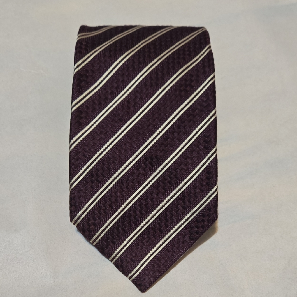GIANFRANCO FERRE Men's 100% Silk Necktie Italy Burgundy Maroon White Stripe Tie